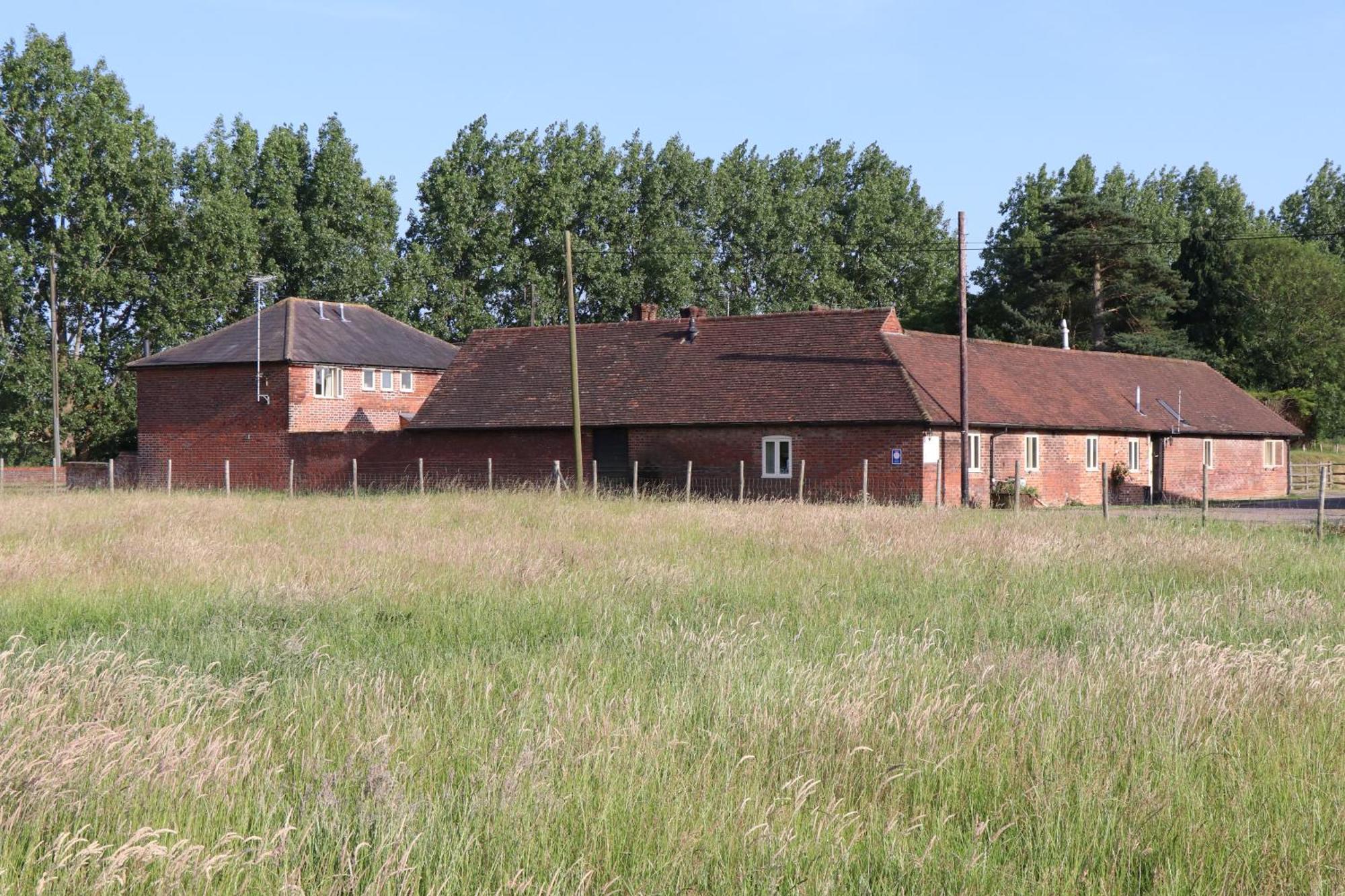 Palace Farm Courtyard And Granary Rooms Doddington  Exterior photo
